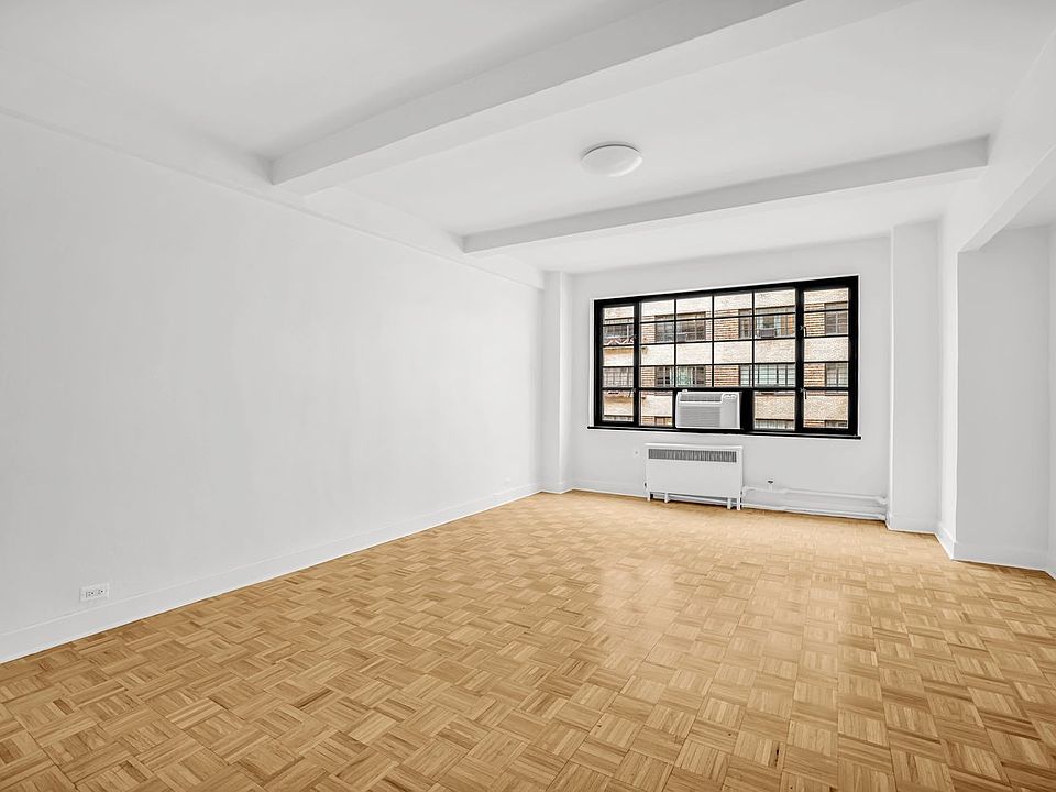 1st image of 310 E 44th St APT 512