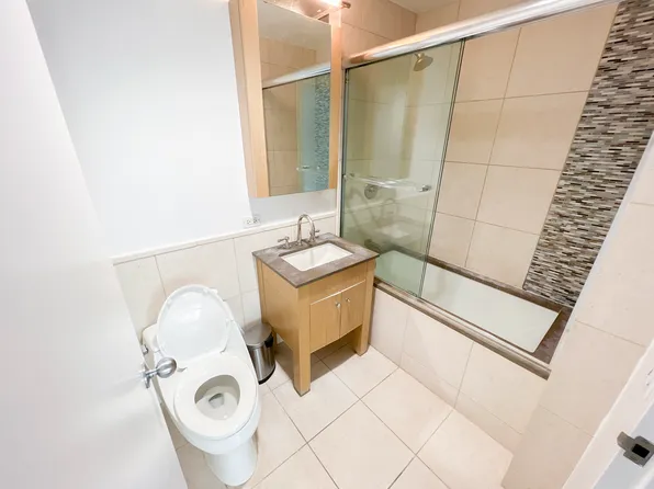 350 West 42nd Street image 12 of 17