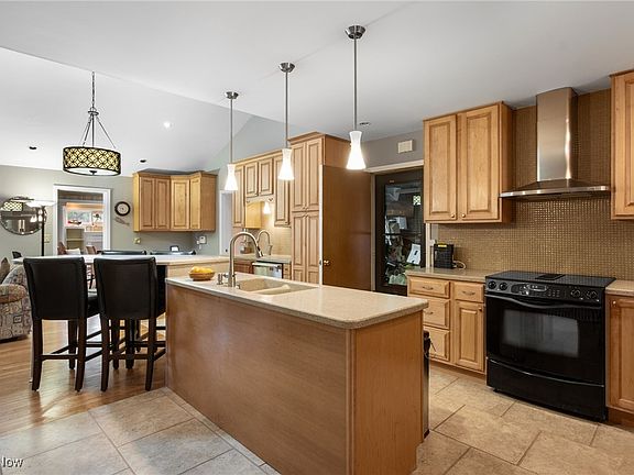5th image of 2730 Jameston Dr