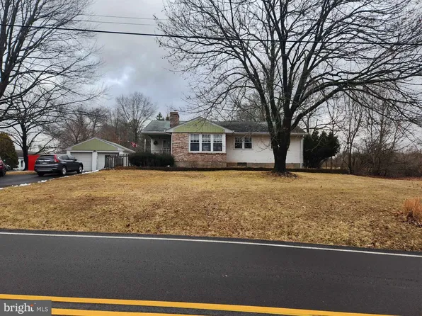 627 Minsi Trl, Perkasie, PA 18944