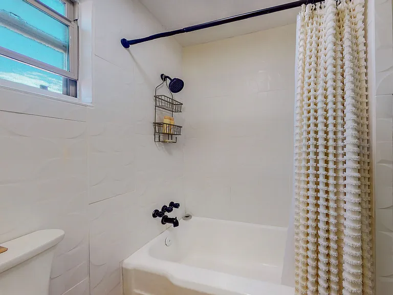 1004 21st St NW #1 — Photo 12