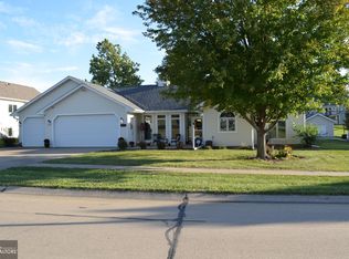 606 Fairview Dr, Oskaloosa, IA 52577