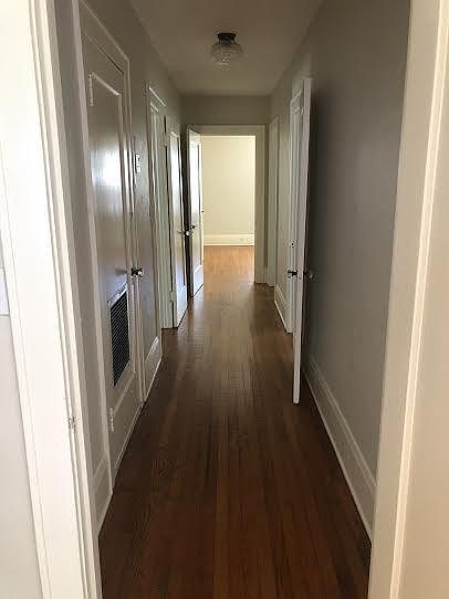 1st image of 105 SE 12th Ave