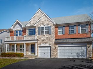 393 Lela Ln, Bartlett, IL 60103