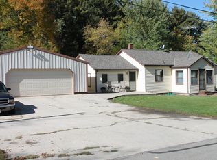 237 S Harding Ave, Gillett, WI 54124