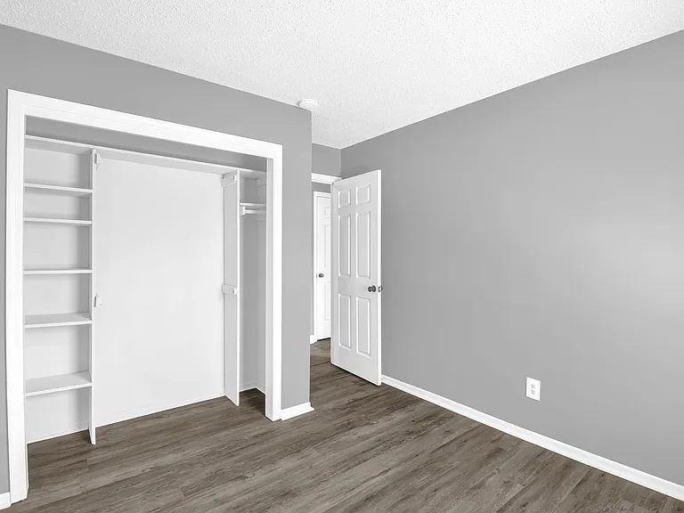 3317 Regents Park Ln #C — Photo 23