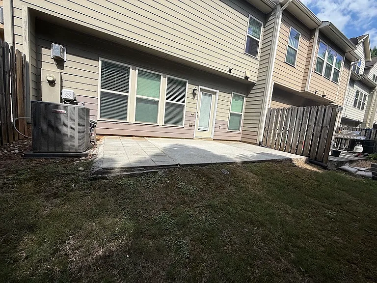 13440 Gardiner Ln — Photo 11