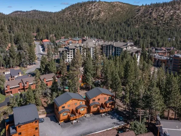 125 Lakeview Blvd #5, Mammoth Lakes, CA 93546