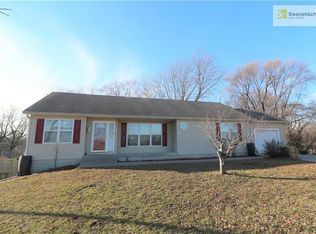 504 Orem St, Lathrop, MO 64465