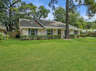 942 Thornton Rd, Houston, TX 77018