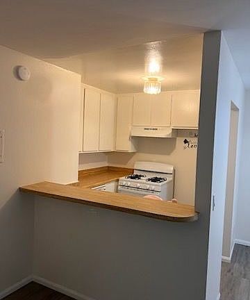 5th image of 1720 Peyton Ave #6