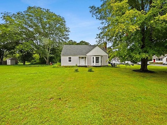 5th image of 35 Anawan St
