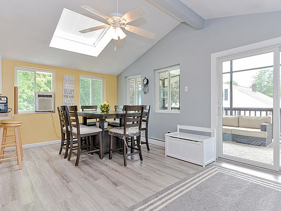 2nd image of 9 Kingston Drive
