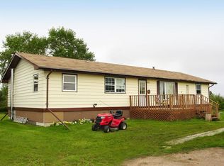 7900 N 55th St, Grand Forks, ND 58203