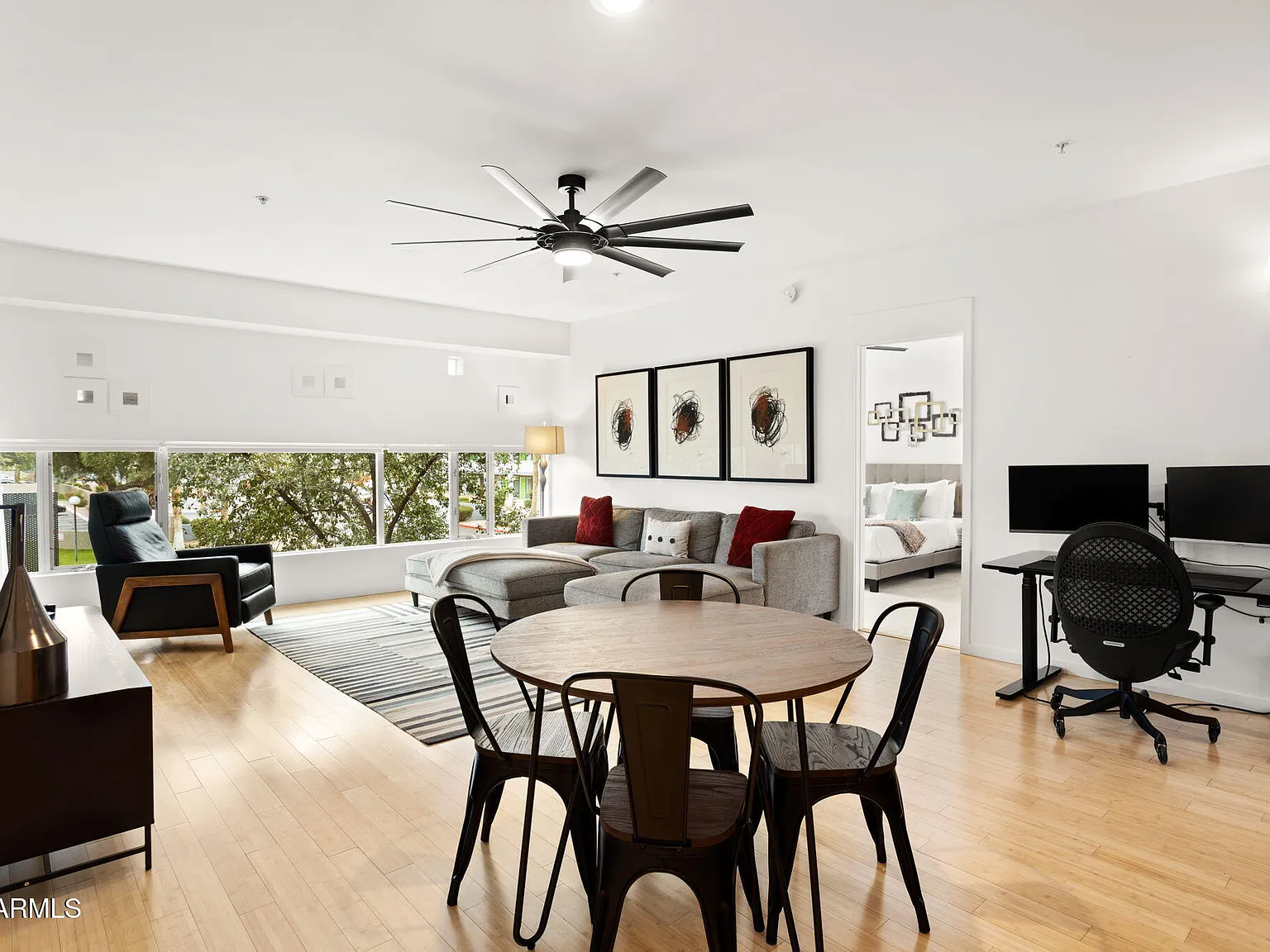 2 bed, 2.0 bath, 1160 sqft, $2,600 — Photo 3