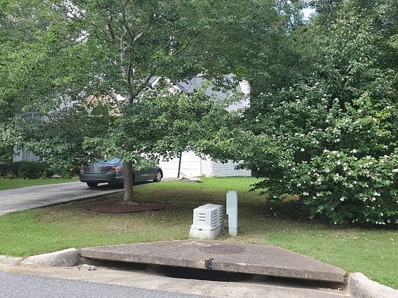 2nd image of 1145 Meadow Perch Ct