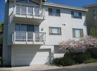29 Spy Glass Hl, Oakland, CA 94618