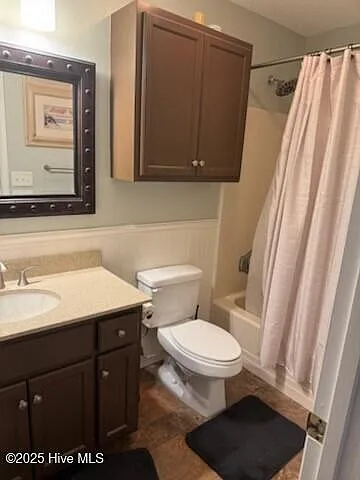 3030 Marsh Winds Cir #102 — Photo 7