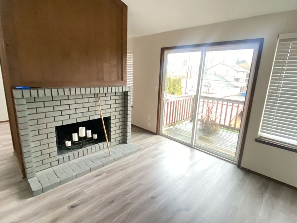 1st image of 722 Avenue A #A