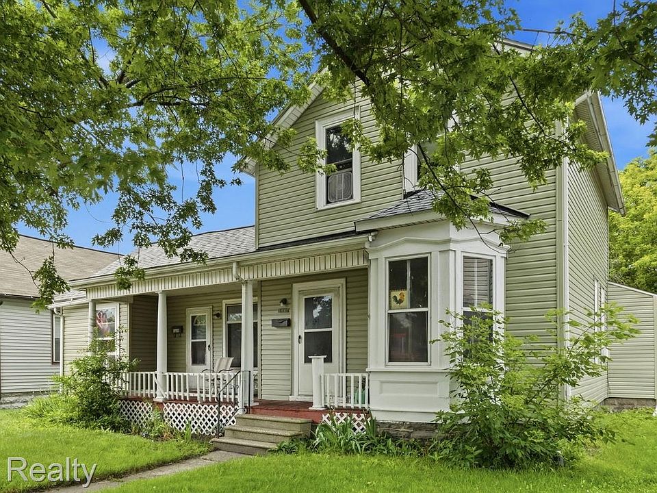 1st image of 1807 10th St