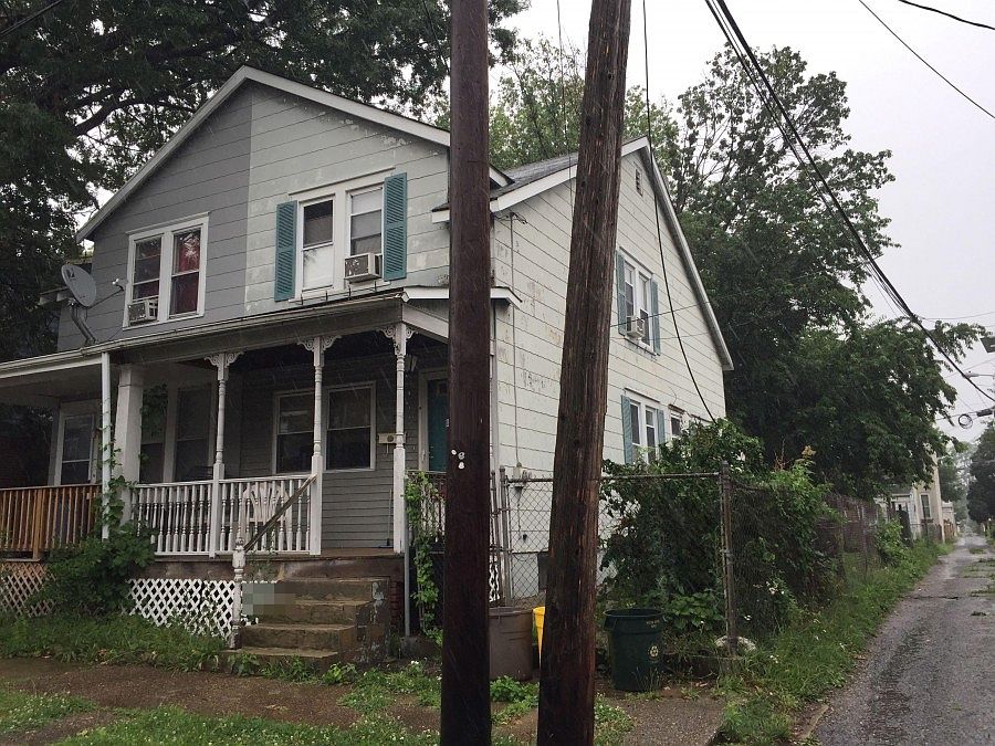 1st image of 5 Pierce Ave