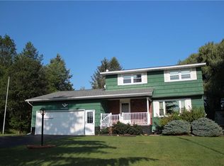 4241 Makyes Rd, Syracuse, NY 13215