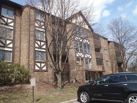 2nd image of 10351 Menard Ave APT 308