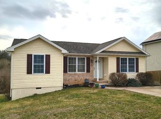 73 Thoroughbred Cir, Lexington, VA 24450