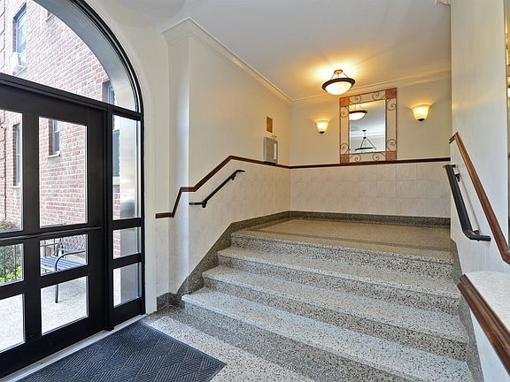 3rd image of 29-14 139th St #5A