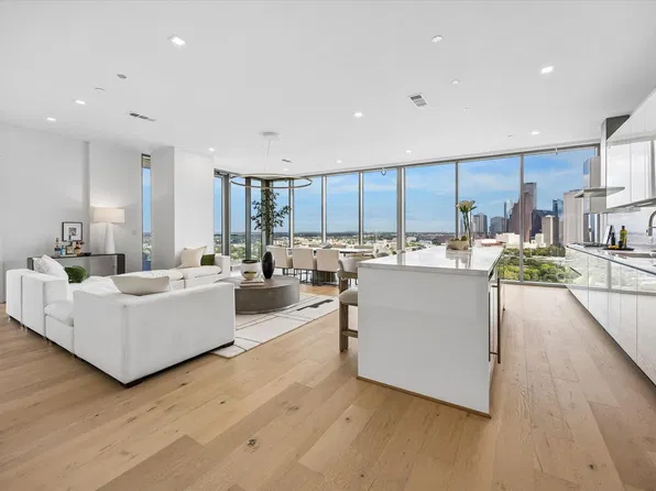 1711 Allen Pkwy #1807, Houston, TX 77019