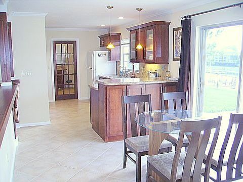 4th image of 20 Claridge Ct S