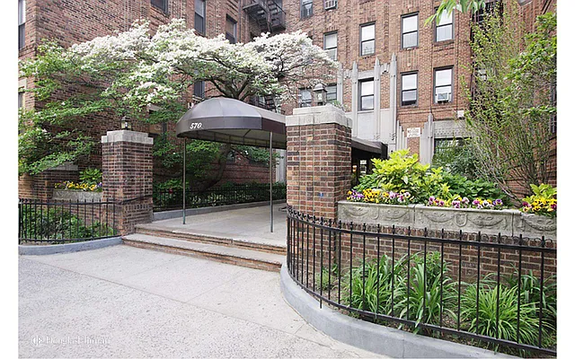 Sold by Douglas Elliman | media 10