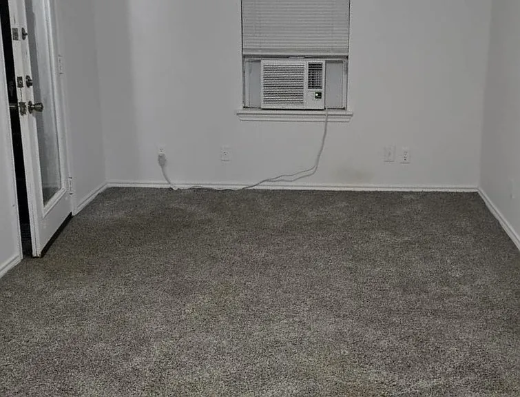 316 Bush Dr #B — Photo 7
