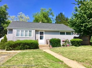 5 Kremer Ave, Eatontown, NJ 07724