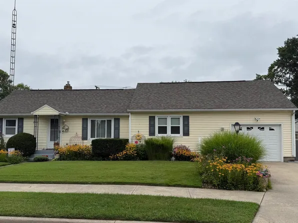 234 W La Salle Ave, Mishawaka, IN 46545
