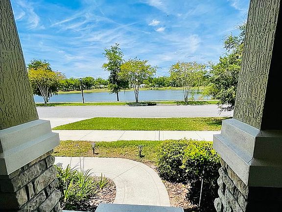 3rd image of 342 Waterfront Dr