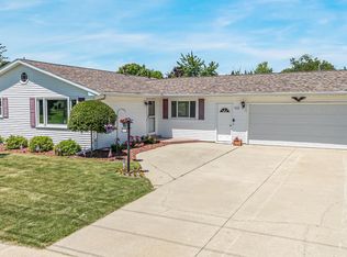 3600 E Newberry St, Appleton, WI 54915