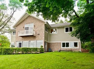 25620 W Long Beach Dr, Ingleside, IL 60041