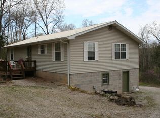 1023 Sunrise Ave, Rockaway Beach, MO 65740