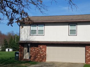 3087 Pickle Rd #1, Akron, OH 44312