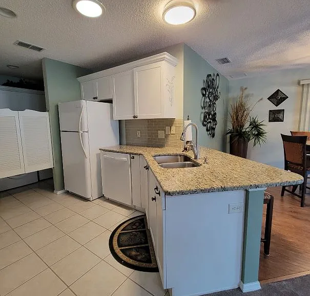 2845 Barboza Dr — Photo 8