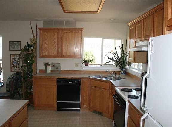 3rd image of 42180 Osprey Ln N