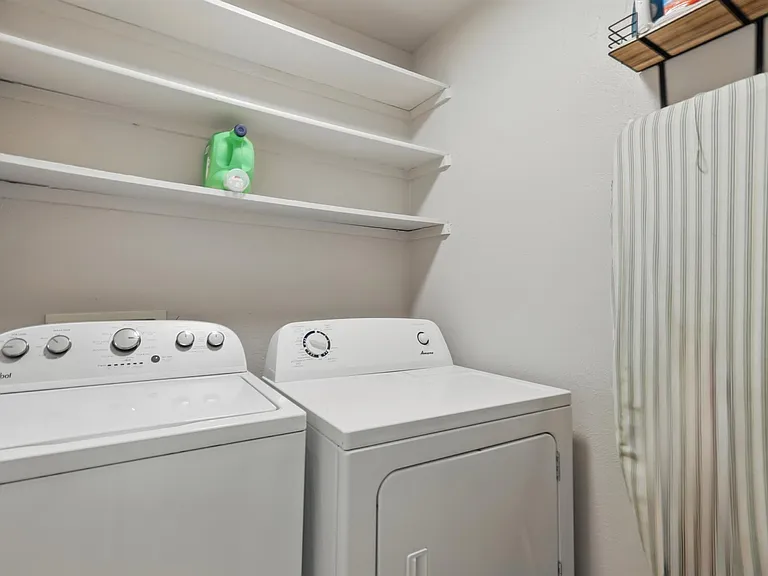 5830 Jester Dr — Photo 32