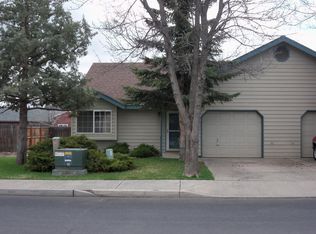 2736 SW Umatilla Ave, Redmond, OR 97756