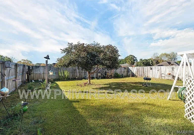 249 Windsor Garden Dr — Photo 55