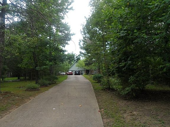 5th image of 2110 Harris Dr