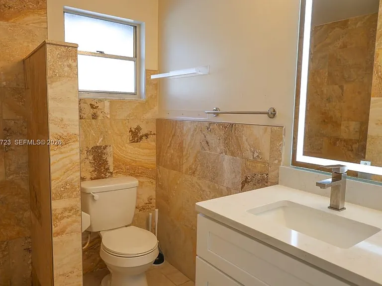 1206 SE 23rd Pl — Photo 10