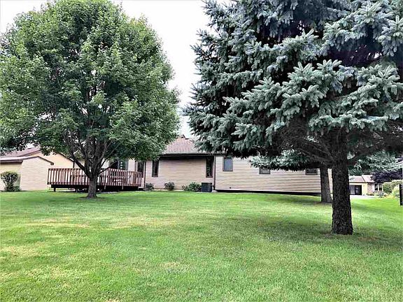 5th image of 731 Loomis Dr