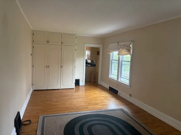 807 E Atlantic St — Photo 4