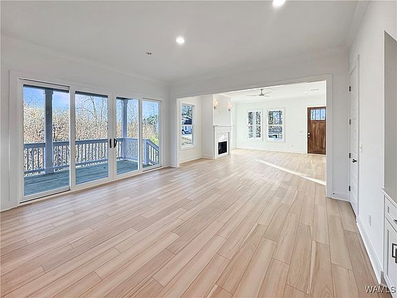 5th image of 1620 Stillwater Cir